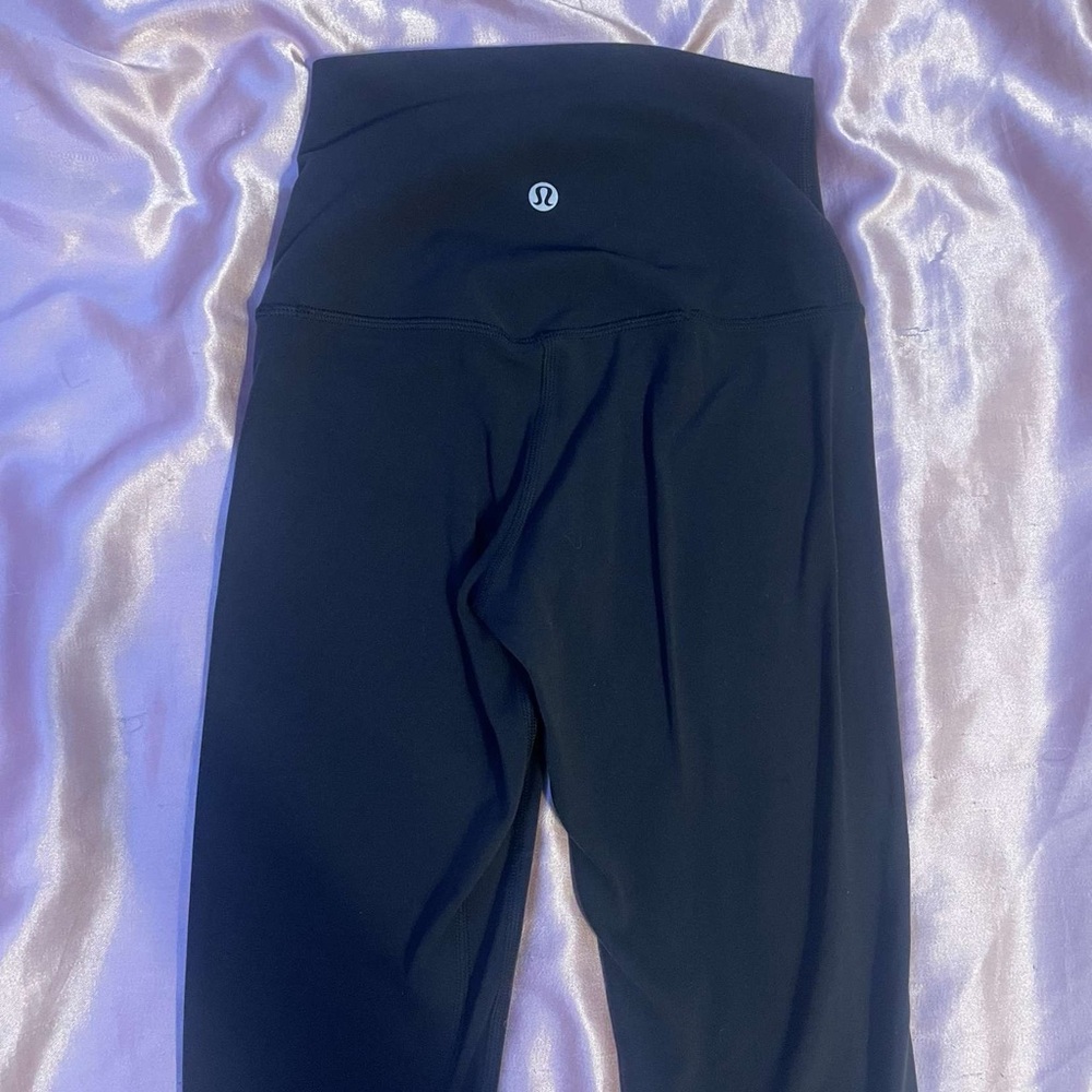 Black Lululemon Align Leggings 28” With Inner Pocket, Size 0